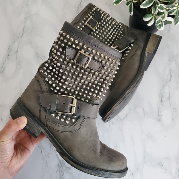 Steve Madden Shoes - Steve Madden Monicaa Studded Ankle Zip Booties 7